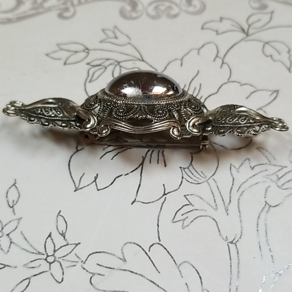 Vintage Mid Century Antiqued Silver Tone Metal Brooch Pin - Picture 7 of 11